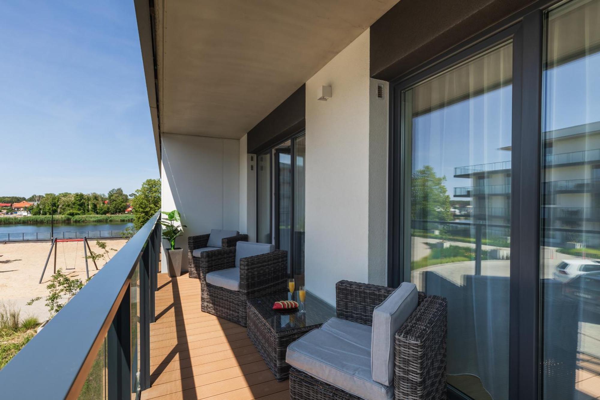 Lux Wellness Resort Apartments By The River By Renters Prestige Dziwnów Dış mekan fotoğraf